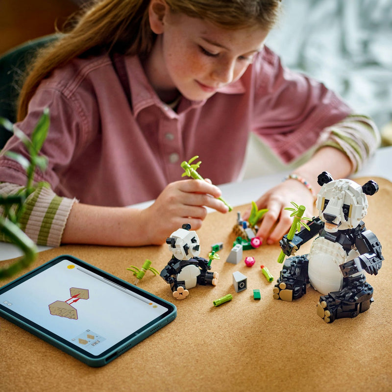 Brinquedo Blocos De Montar Creator 31165 Panda 3em1 Lego