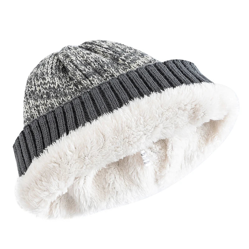 Gorro Unissex de Inverno com Estilo Moderno e Conforto Térmico – (Promoção de Inverno 2025)