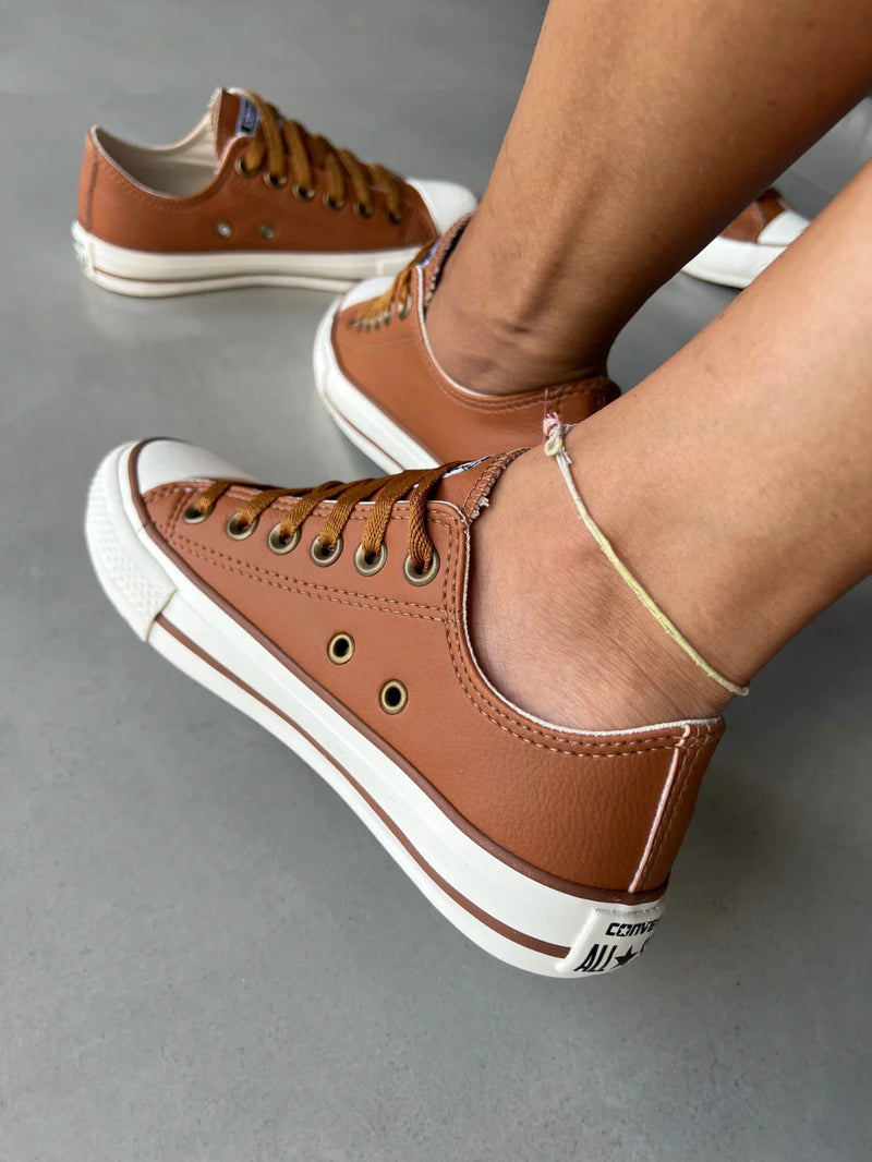 Tênis All Star em Couro Premium Caramelo